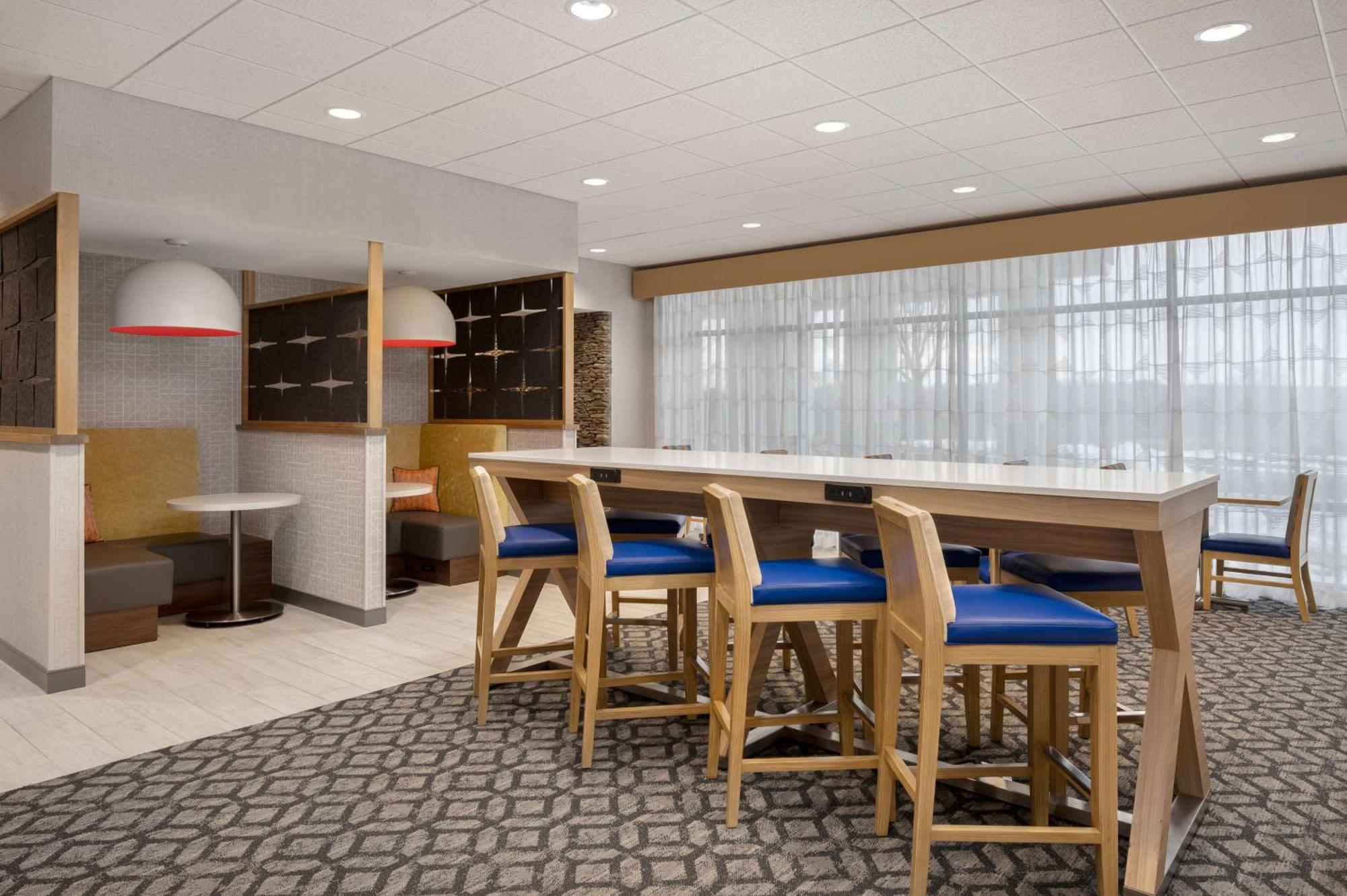 Hampton Inn Bloomsburg Bagian luar foto