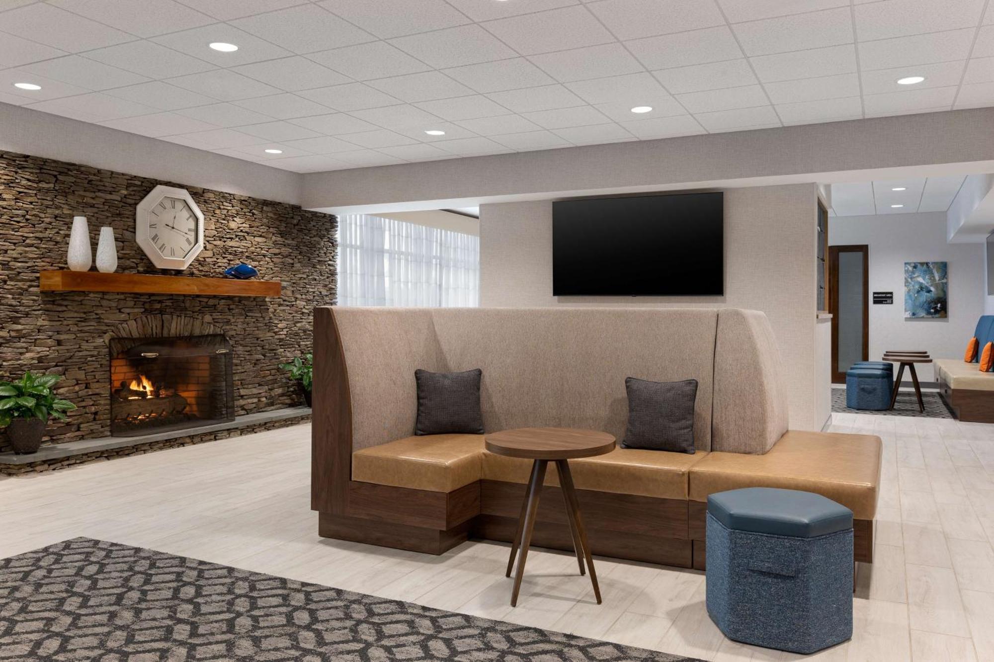 Hampton Inn Bloomsburg Bagian luar foto