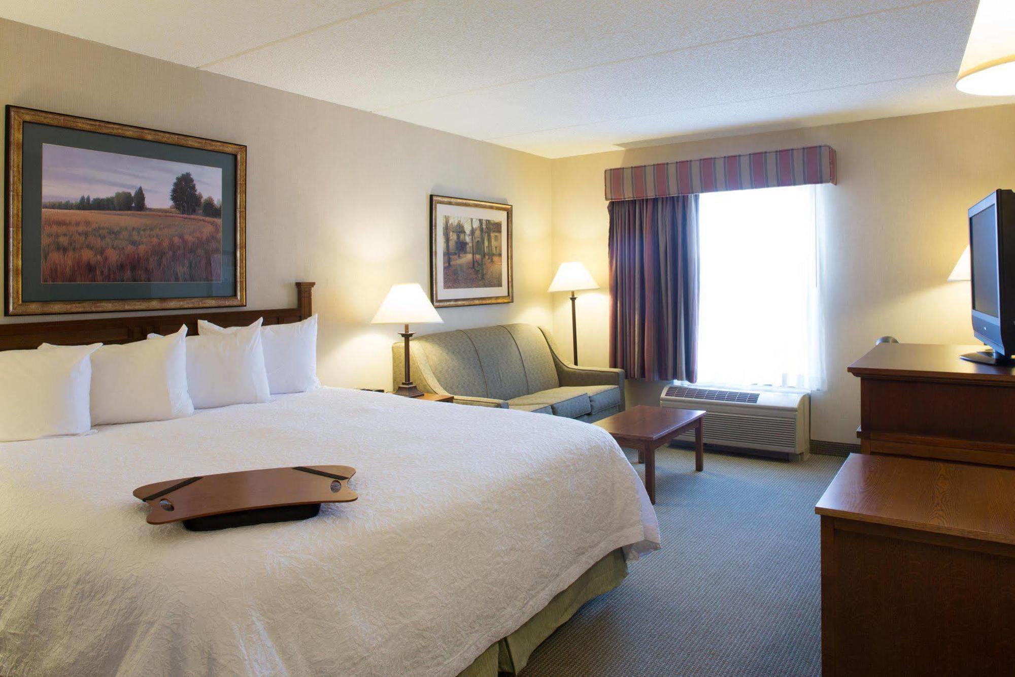 Hampton Inn Bloomsburg Bagian luar foto